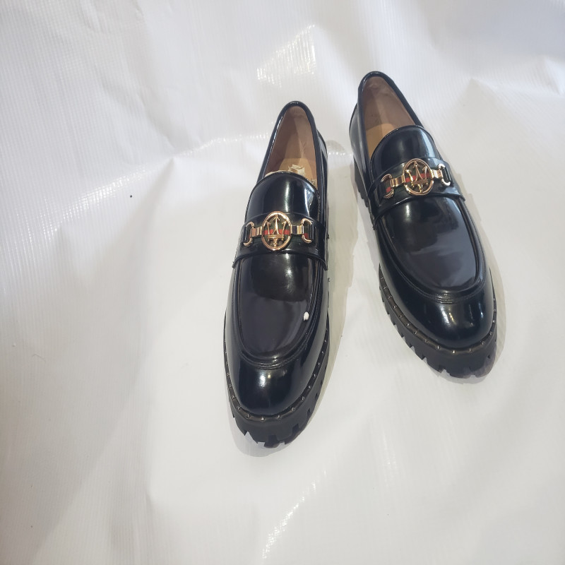 Men's Pointed Thick-Soled Leather Shoes